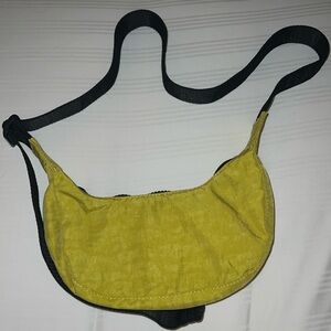 Baggu Mini Nylon Crescent in Lemongrass